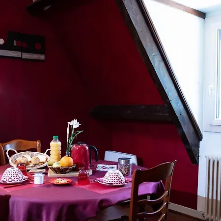 Bed & Breakfast La Demeure Aux Pins 2*