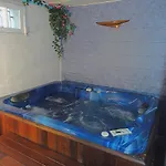 La Demeure Aux Pins Bed and breakfast Lourdes