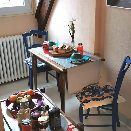 La Demeure Aux Pins