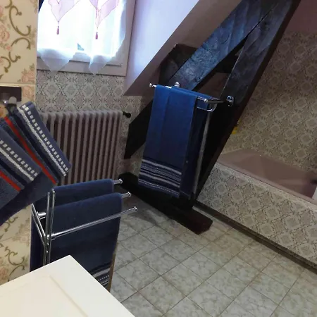 La Demeure Aux Pins Bed and breakfast 3*