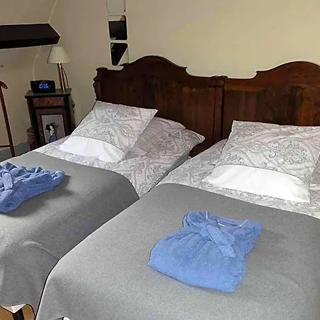 Bed & Breakfast La Demeure Aux Pins 3*