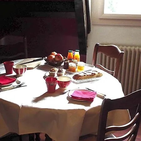 Bed & Breakfast La Demeure Aux Pins 3*
