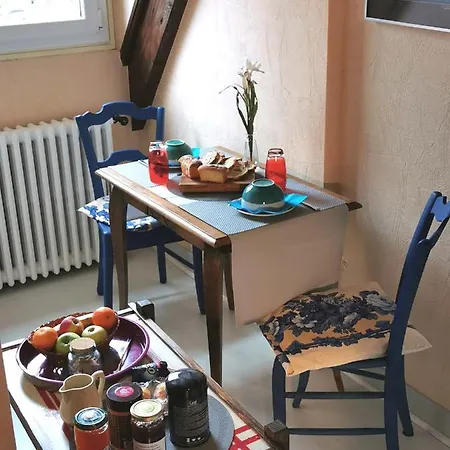 Bed & Breakfast La Demeure Aux Pins 2*