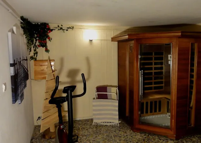 La Demeure Aux Pins Λούρδη