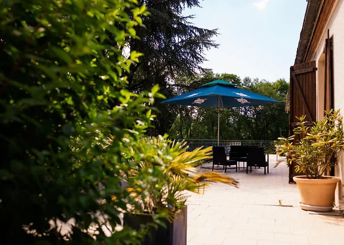 La Demeure Aux Pins Lourdes