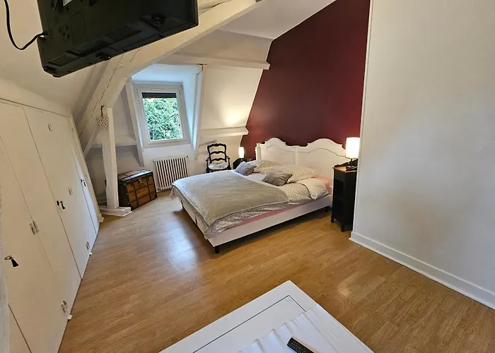 La Demeure Aux Pins Oda ve Kahvaltı