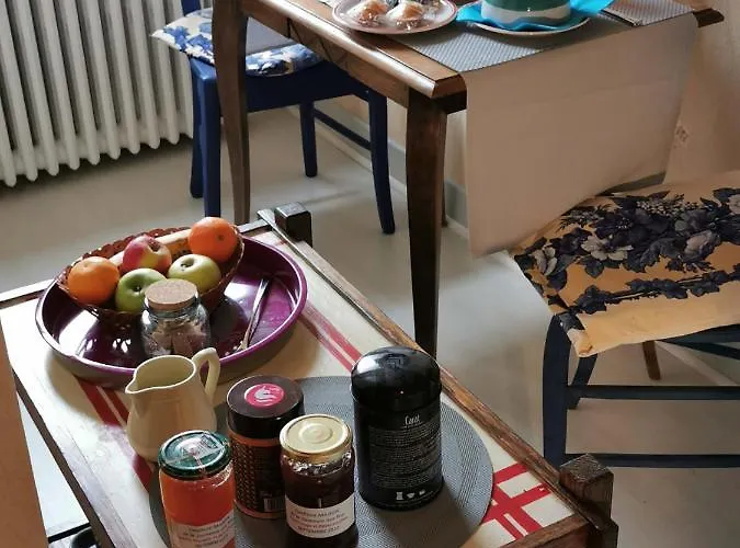 La Demeure Aux Pins Oda ve Kahvaltı 3*