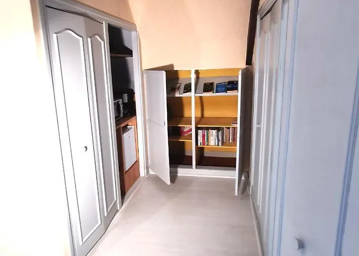 Oda ve Kahvaltı La Demeure Aux Pins 3*