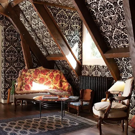 La Demeure Aux Pins Lurdy